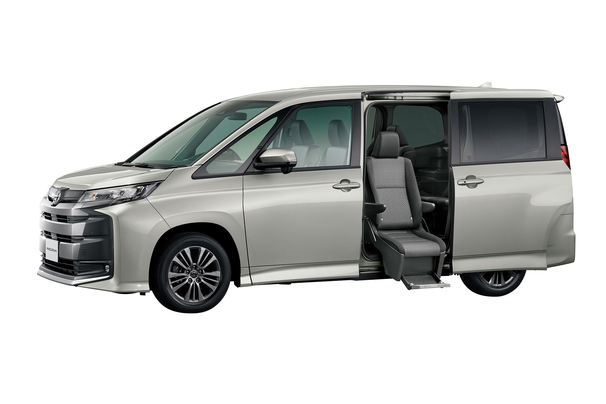 S-G（ハイブリッド・2WD・7人乗り）サイドリフトアップチルトシート装着車