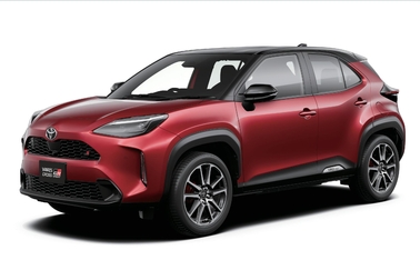 フロント　GR SPORT（ハイブリッド・2WD）